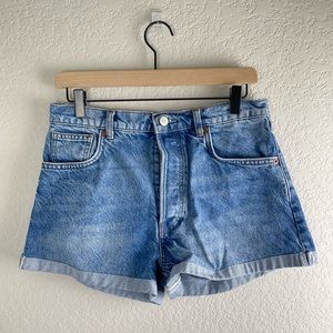 Reformation Charlie cuffed high rise Jean Shorts Size 29